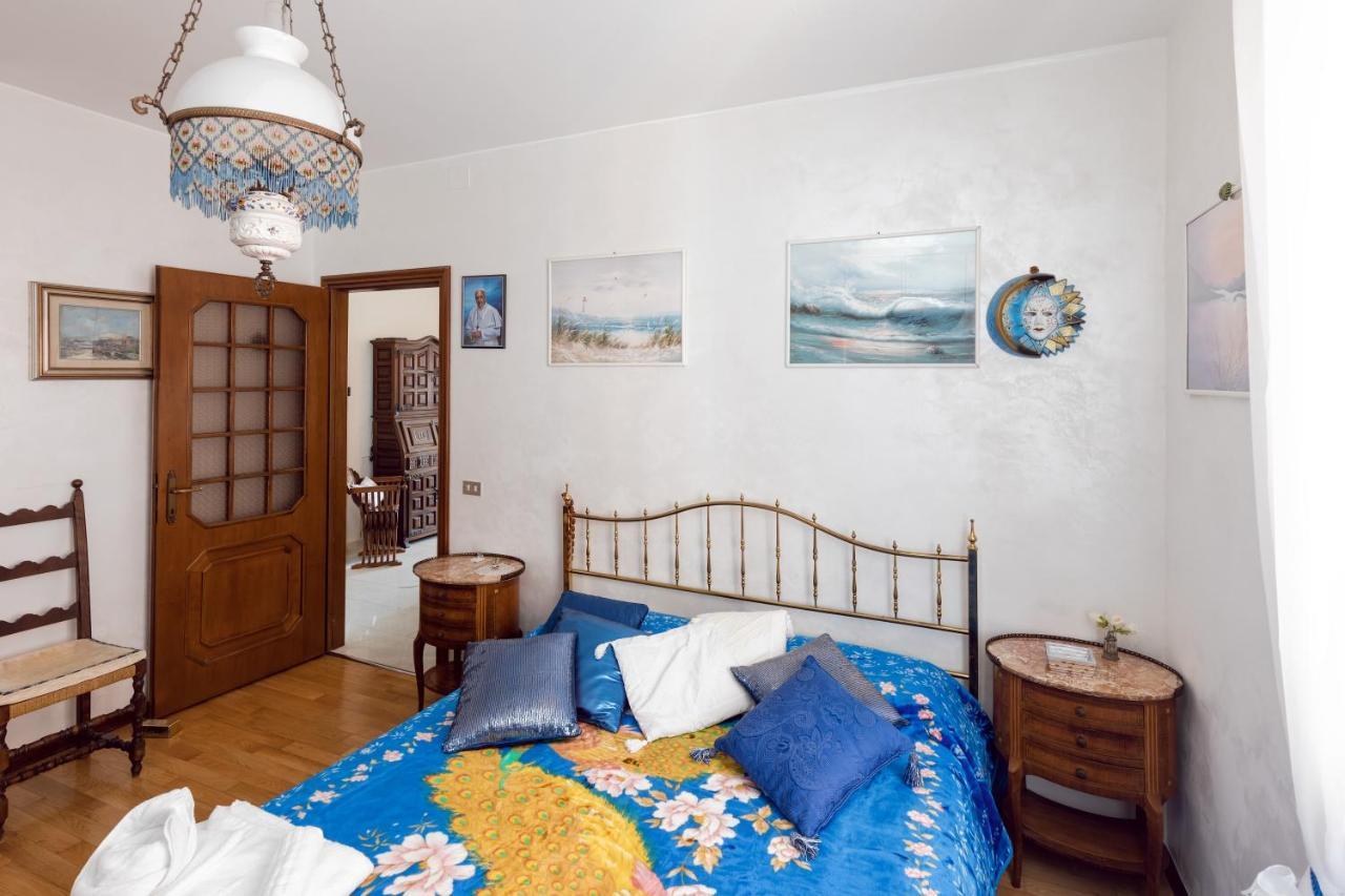 116 - Casa Colorata Vista Mare, 500M Dalla Spiaggia - Parcheggio Privato Gratis Incluso Ospedaletti Extérieur photo